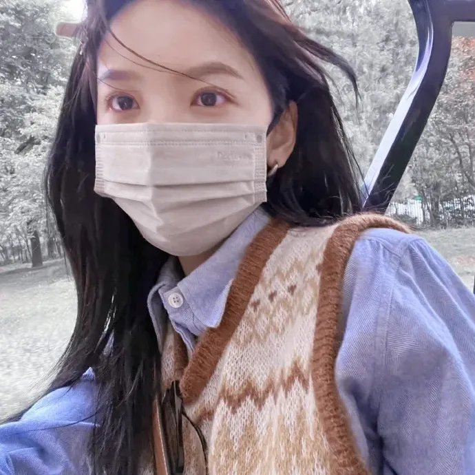 在这里
